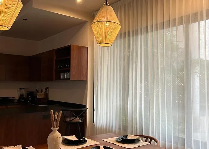 Apartment Exclusive Close To